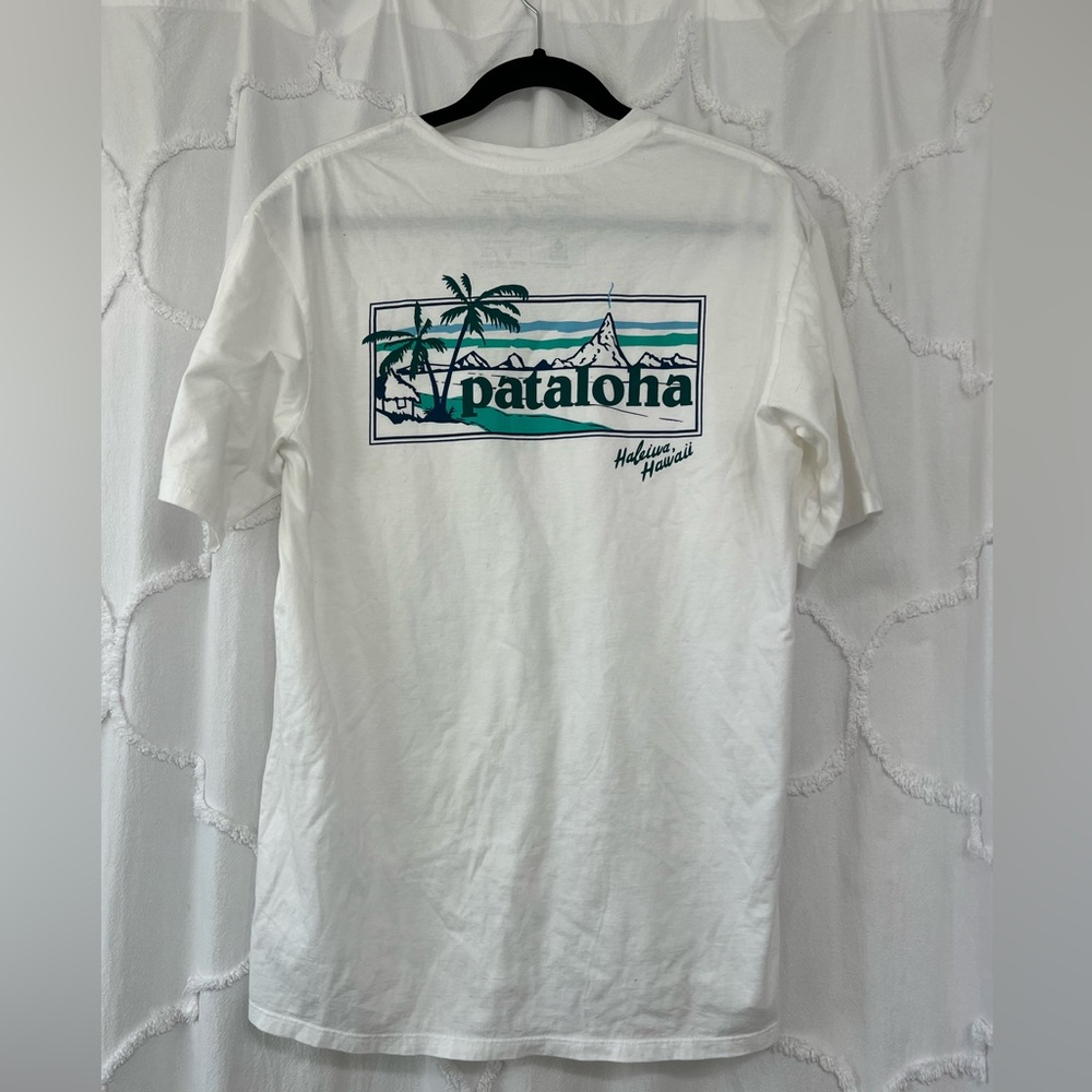 New without Tags Men’s Pataloha Patagonia shirt